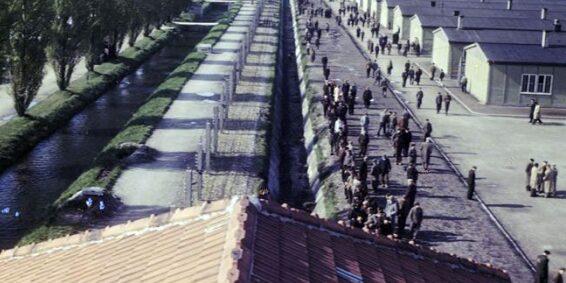 angela merkel camp concentration dachau