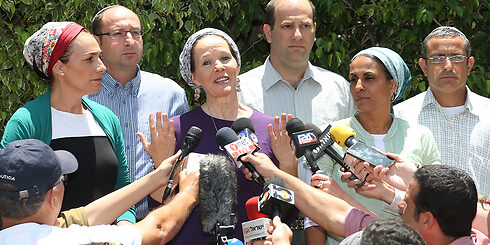 voulons serrer nos enfants nos bras