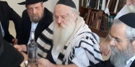 kfar habad refuse mise retraite rabbin