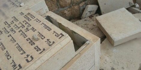 profanation tombes trois suspects arabes arrêtés