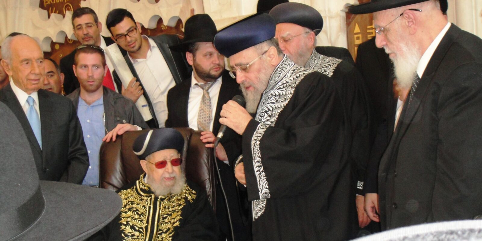 famille yossef recueillement tombe rav