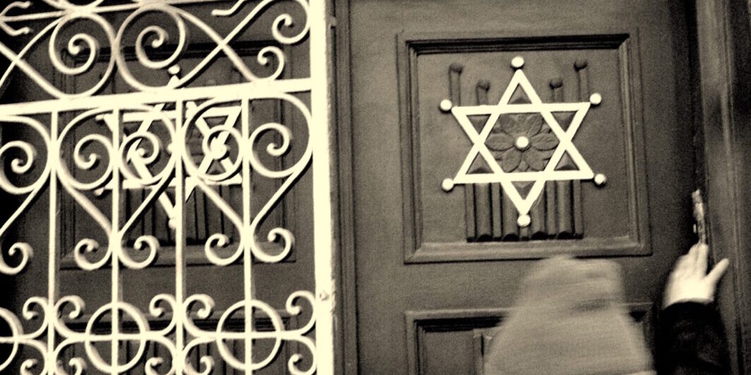 mezouza intacte retrouvée fin fond pologne