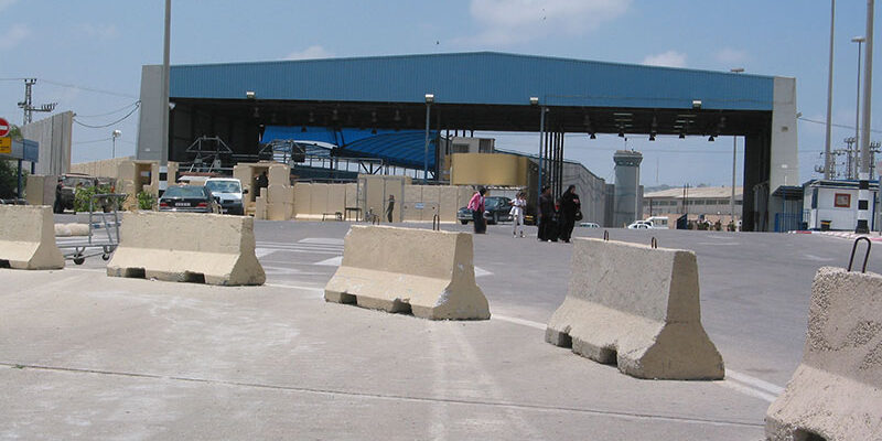 israéliens inculpés transferts illégaux matériaux gaza