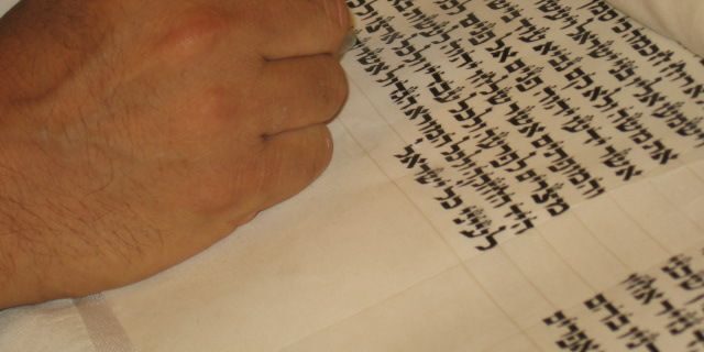 75 sifré tora intronisés kotel