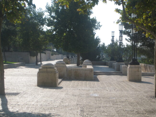 six arabes jérusalem inculpés agressions violentes