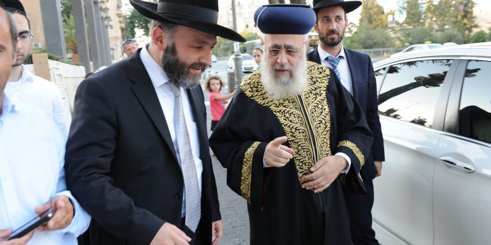 message rav itshak yossef chlita juifs france israël inauguration centre derech laolim