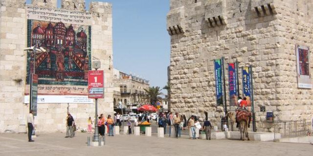 jeune juif orthodoxe agressé arabes