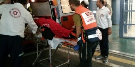 israélien poignardé goush etsion