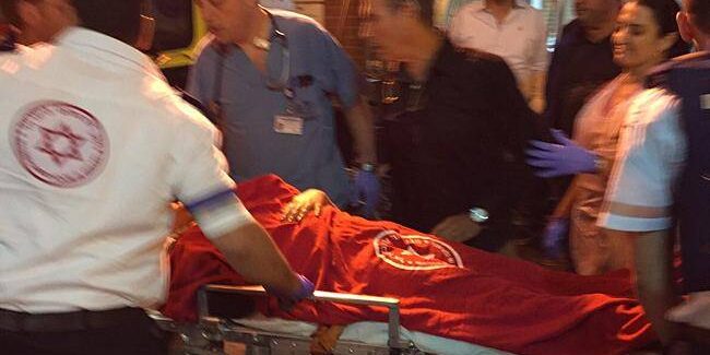 kiriat ata 4 blessés attentat couteau