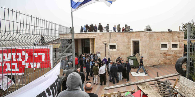 guivat zeev rabbins lancent appel sauver synagogue