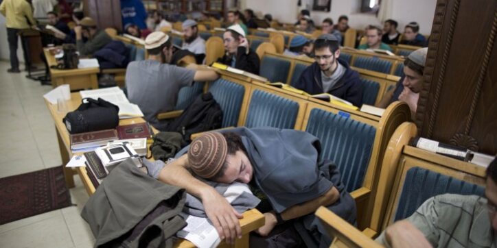 guivat zeev manifestations contre destruction synagogue