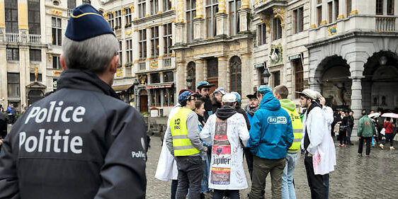 attentats suspects arrêtés bruxelles voulaient frapper durant fêtes nouvel an