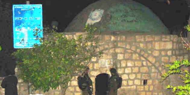 700 fidèles tombe caleb ben yefouné