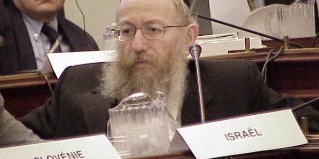 fin crise coalition solution yaakov litzman adoptée