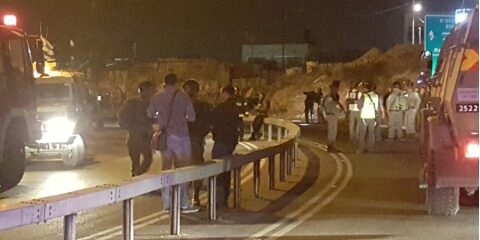 attentat officier grièvement blessé engin piégé