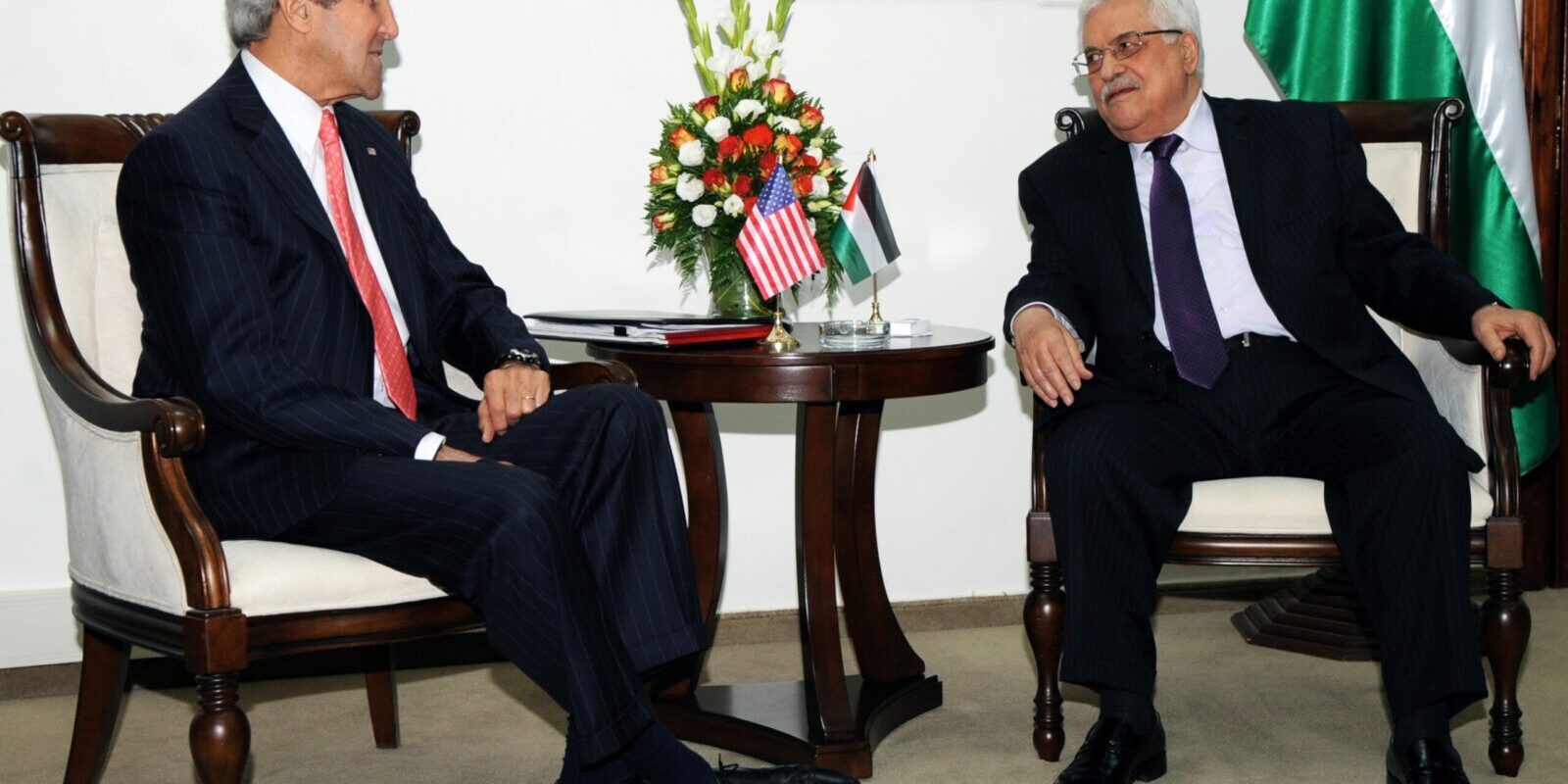 rencontre paris secrétaire etat us chef ap