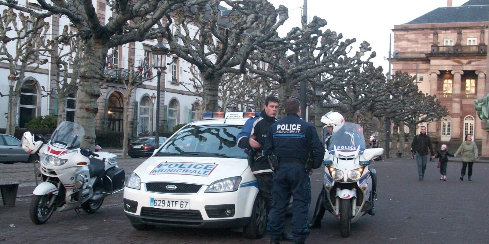 france juif religieux poignardé strasbourg