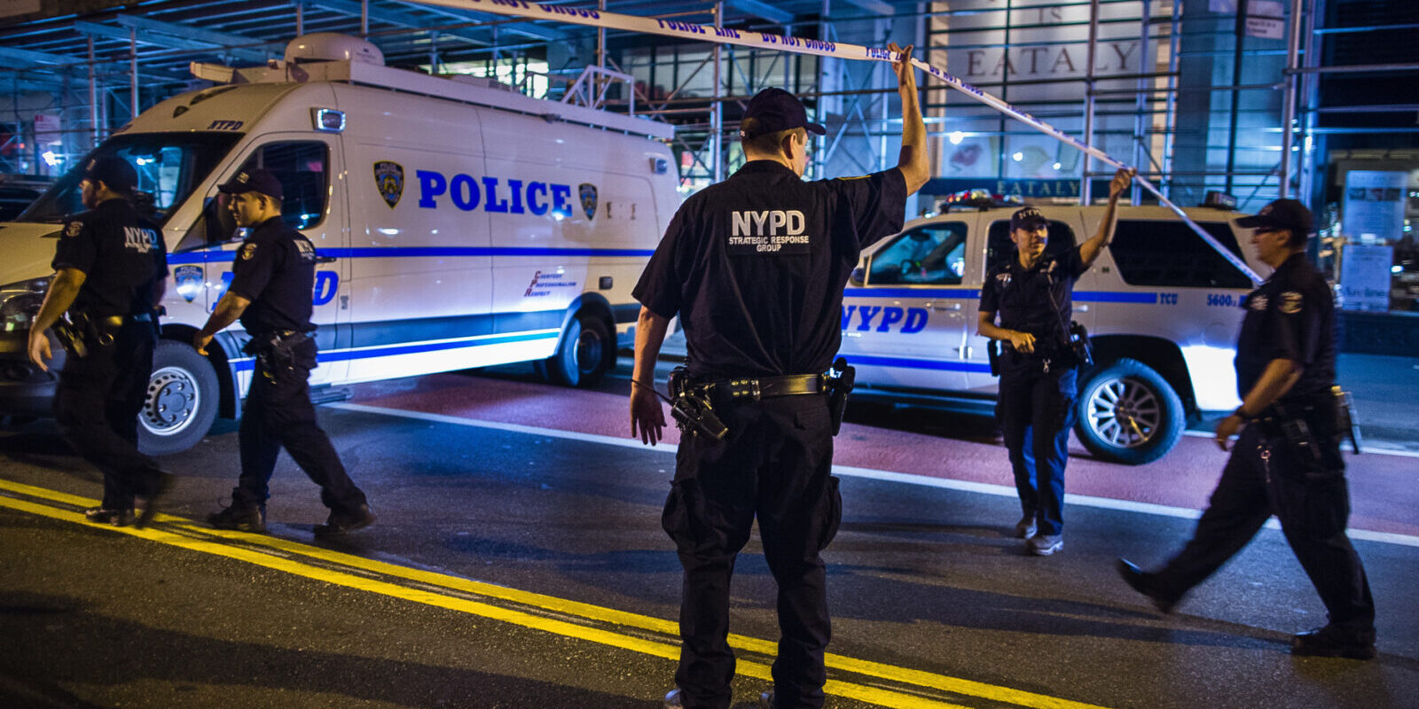 usa suspect recherché explosion manhattan